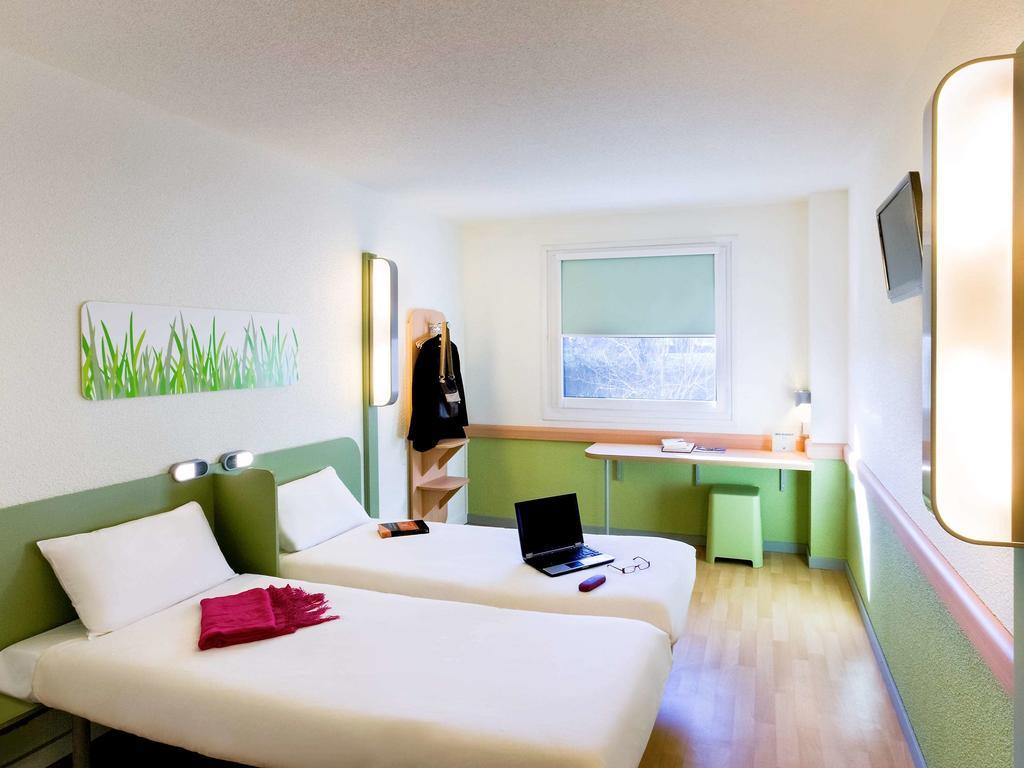 Ibis Budget Madrid Alcala De Henares La Dehesa Exteriör bild