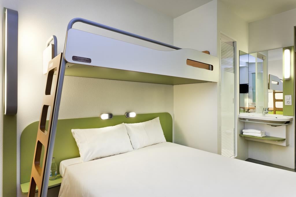 Ibis Budget Madrid Alcala De Henares La Dehesa Exteriör bild